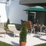 Warnemuende Residenz Am Kurpark Fewo Strandkiesel